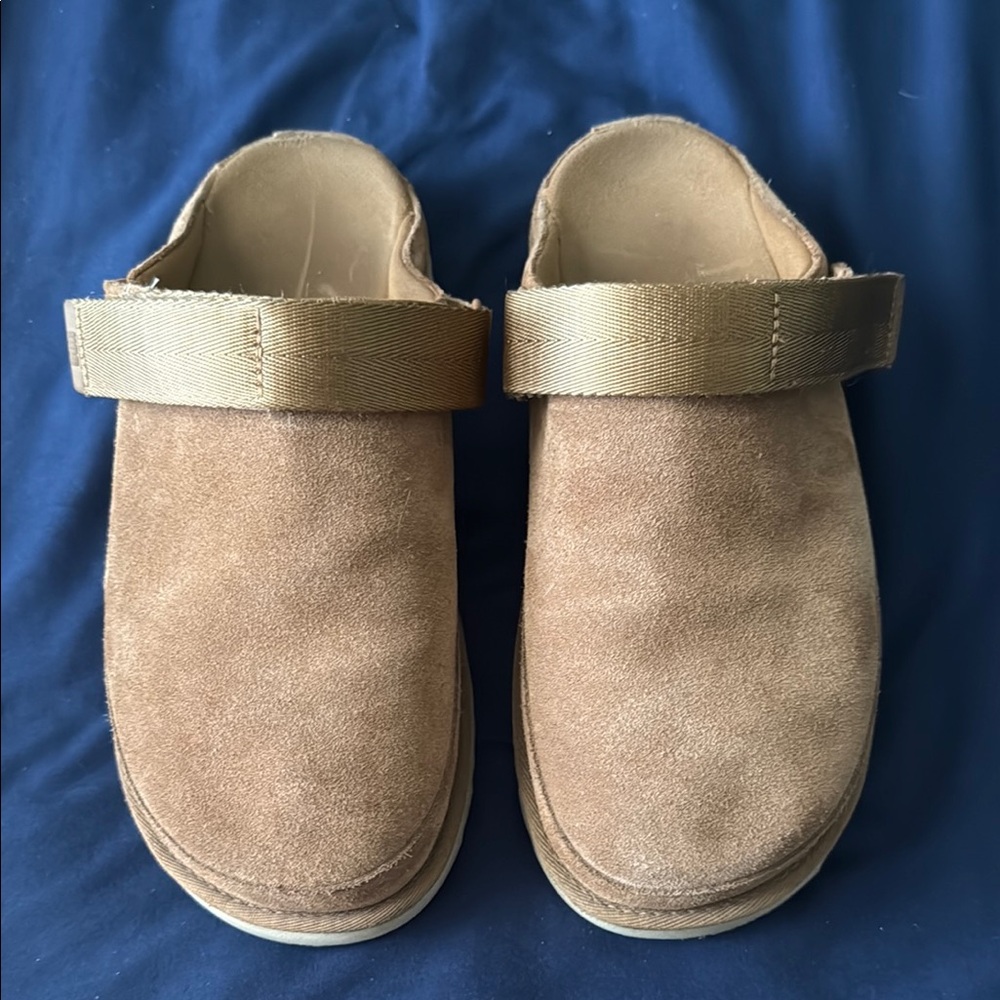 Ugg Goldenstar Clog